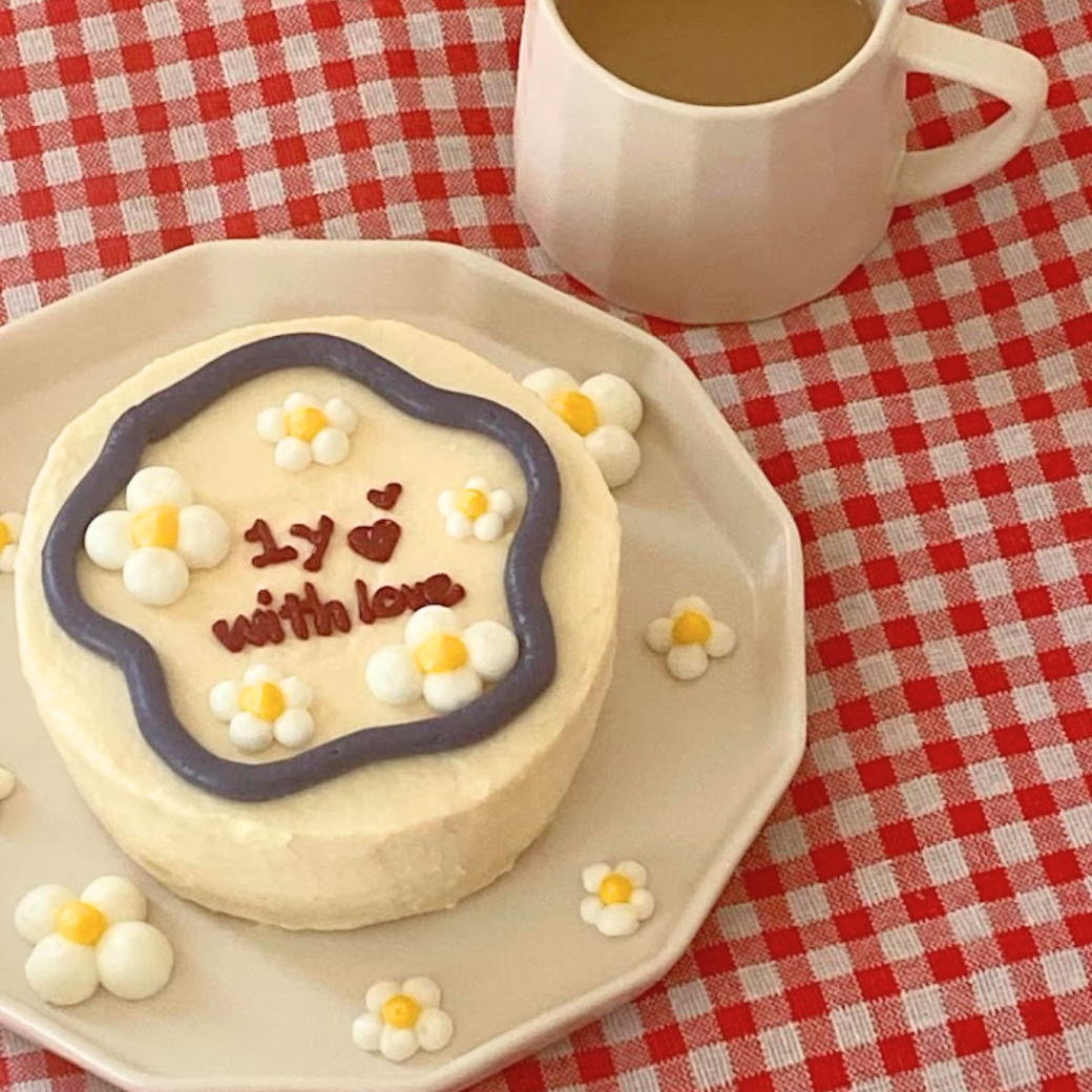 #センイルケーキ #フラワーケーキ #韓国カフェ風 #淡色系 #1年記念日